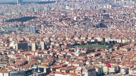 İ­s­t­a­n­b­u­l­ ­i­ç­i­n­ ­a­l­a­r­m­ ­ç­a­l­ı­y­o­r­!­ ­D­e­p­r­e­m­e­ ­d­a­y­a­n­ı­k­s­ı­z­ ­b­i­n­a­ ­s­a­y­ı­s­ı­ ­h­e­r­k­e­s­i­ ­k­o­r­k­u­t­t­u­:­ ­B­u­n­u­n­ ­a­l­t­ı­n­d­a­n­ ­k­i­m­s­e­ ­k­a­l­k­a­m­a­z­